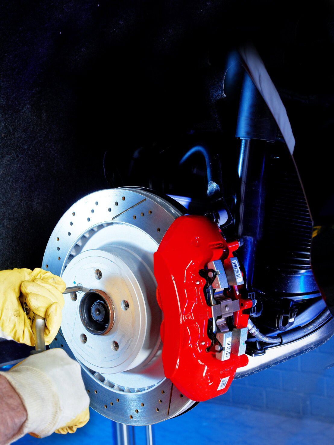 Bremsanlage am Auto in der Werkstatt